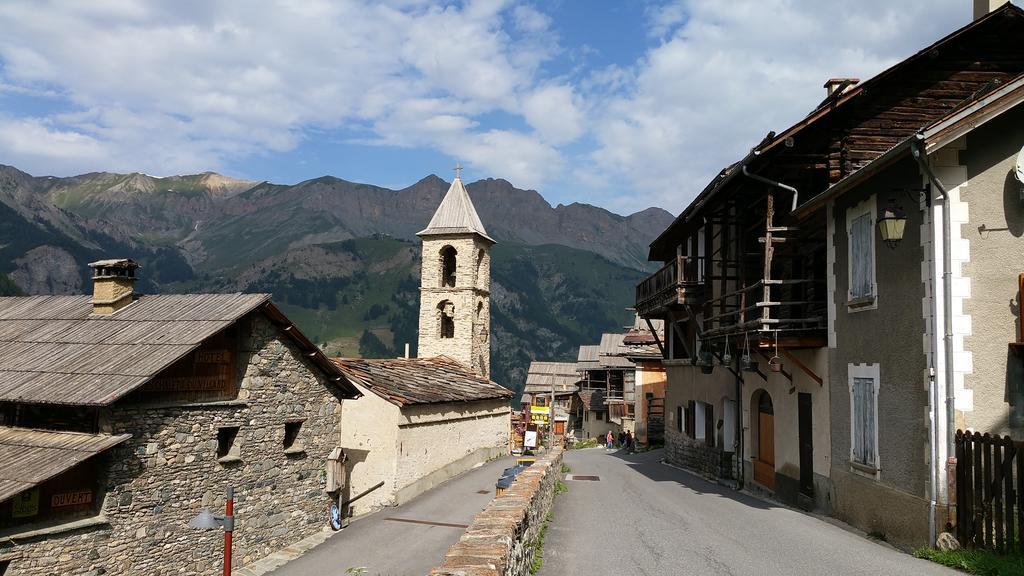 La Rochette Guillestre Exterior foto